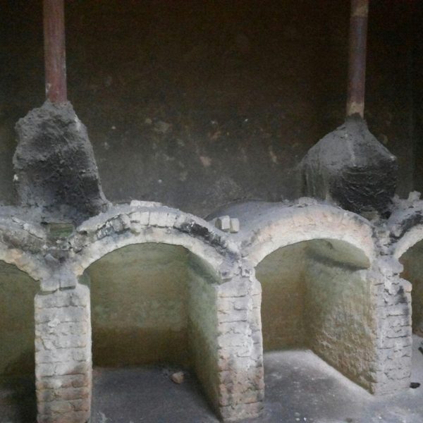 کوره ی زغال آجری کوره ی زغال آجری